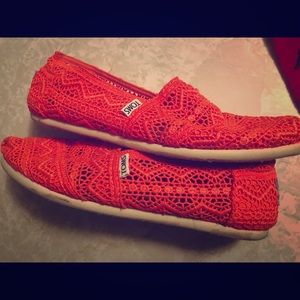 Toms Women slip ons